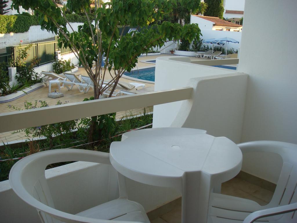 Apartamentos Sonybell Albufeira Rum bild
