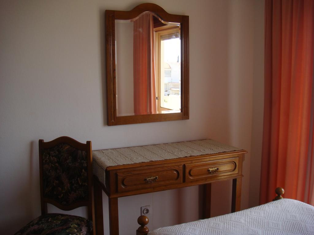 Apartamentos Sonybell Albufeira Rum bild